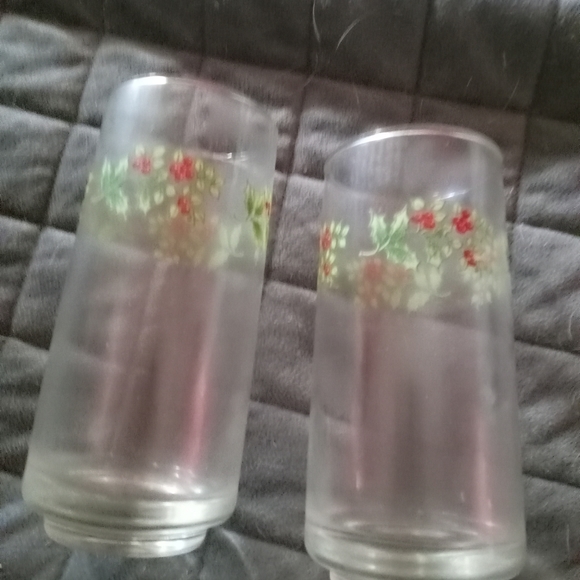 40 piece china - Picture 1 of 3